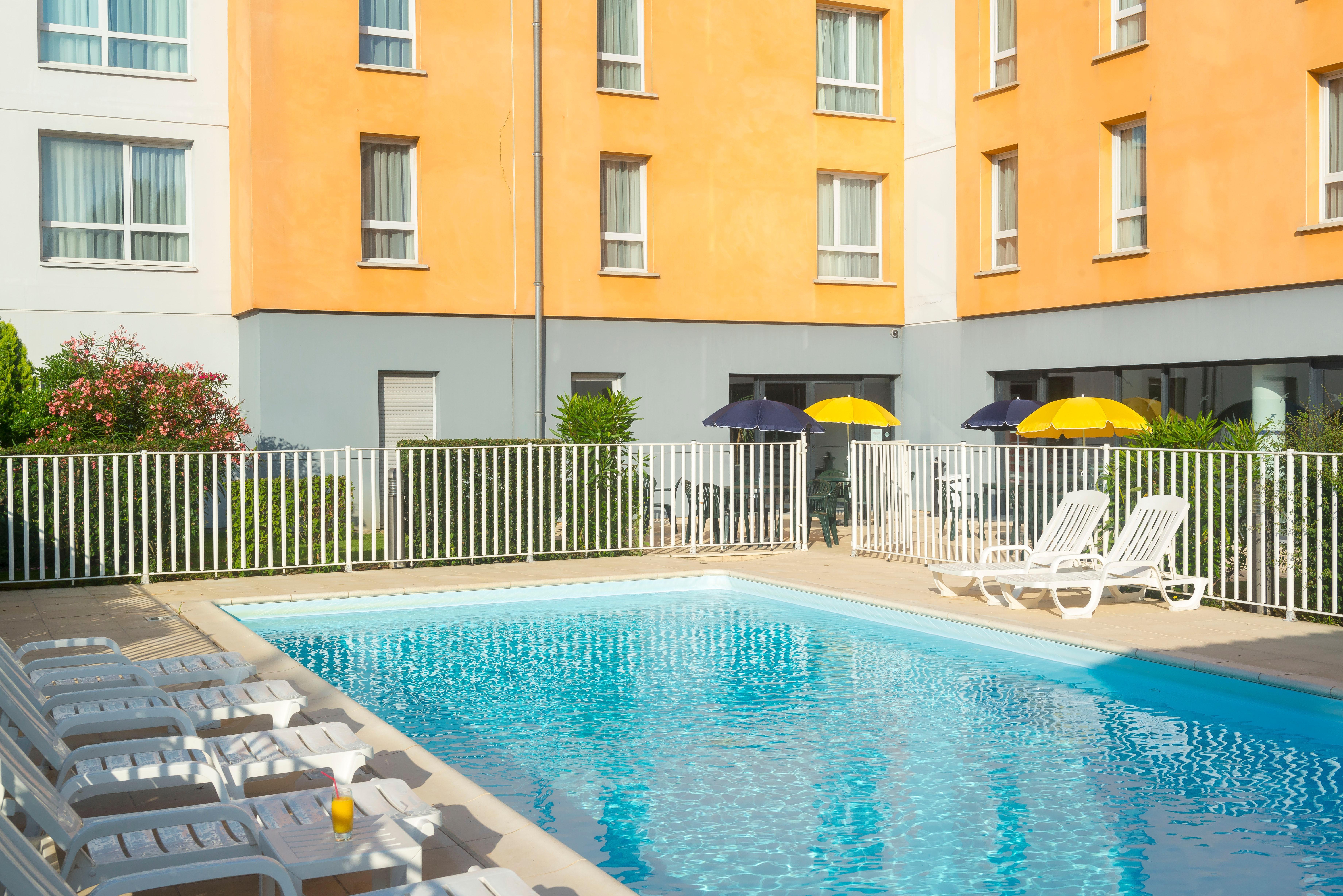 Comfort Aparthotel Carcassonne Exterior foto