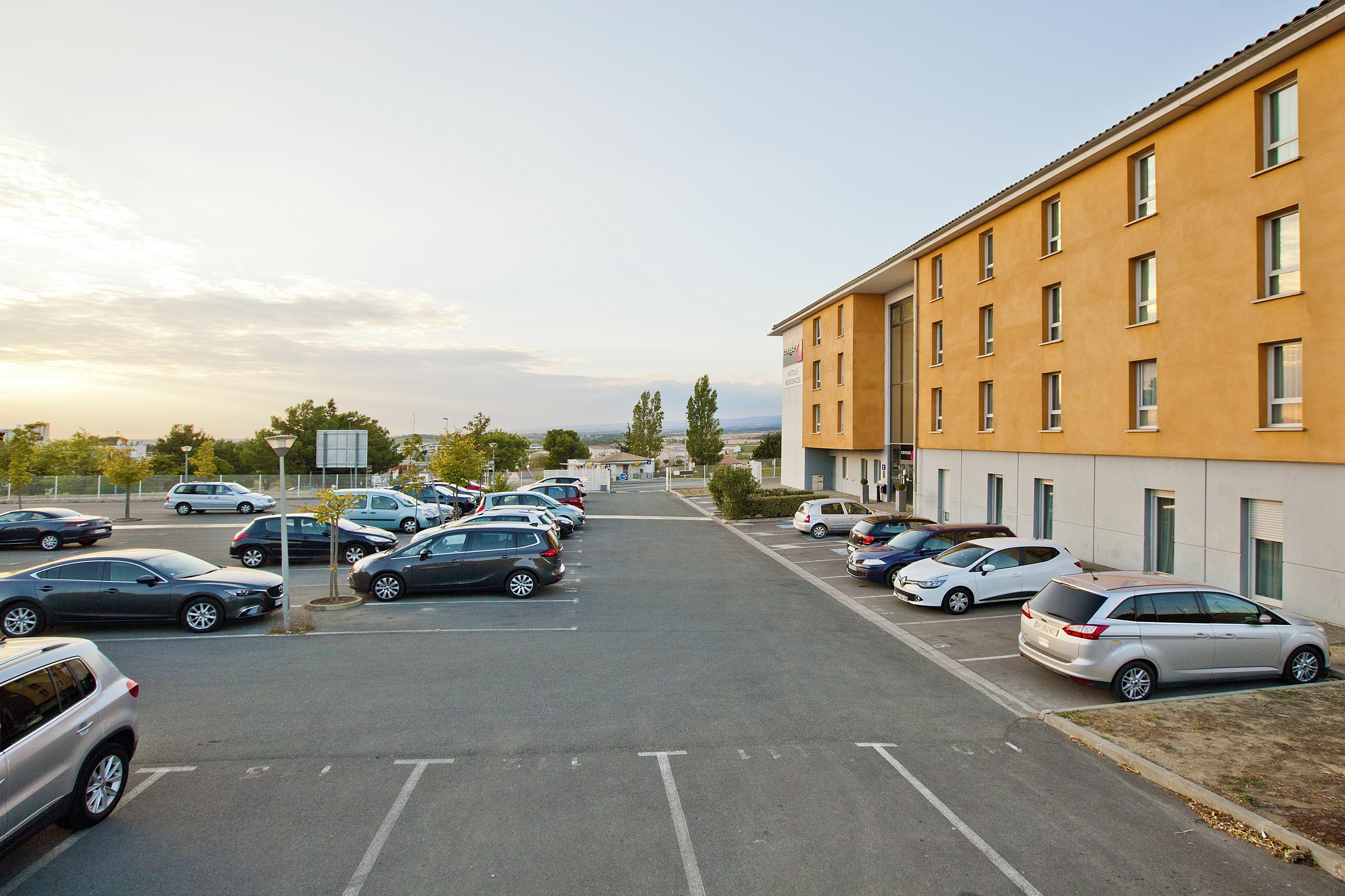 Comfort Aparthotel Carcassonne Exterior foto