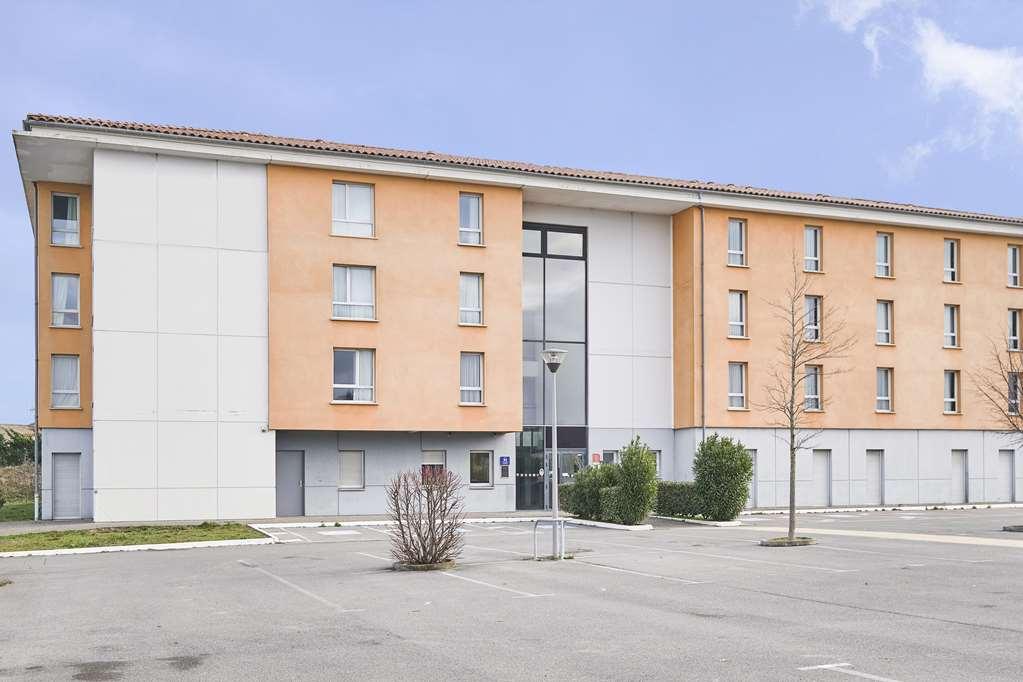 Comfort Aparthotel Carcassonne Exterior foto