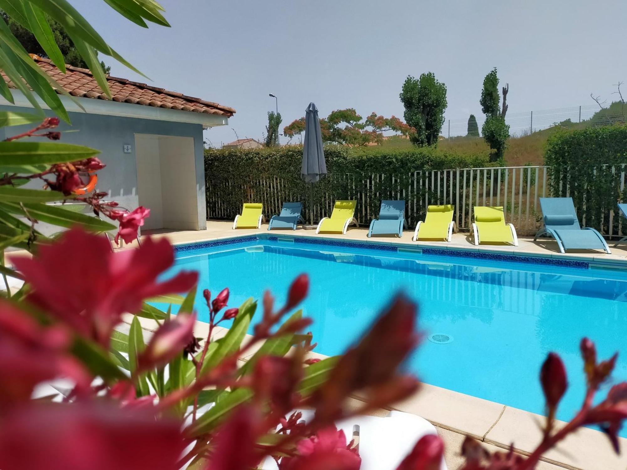 Comfort Aparthotel Carcassonne Exterior foto