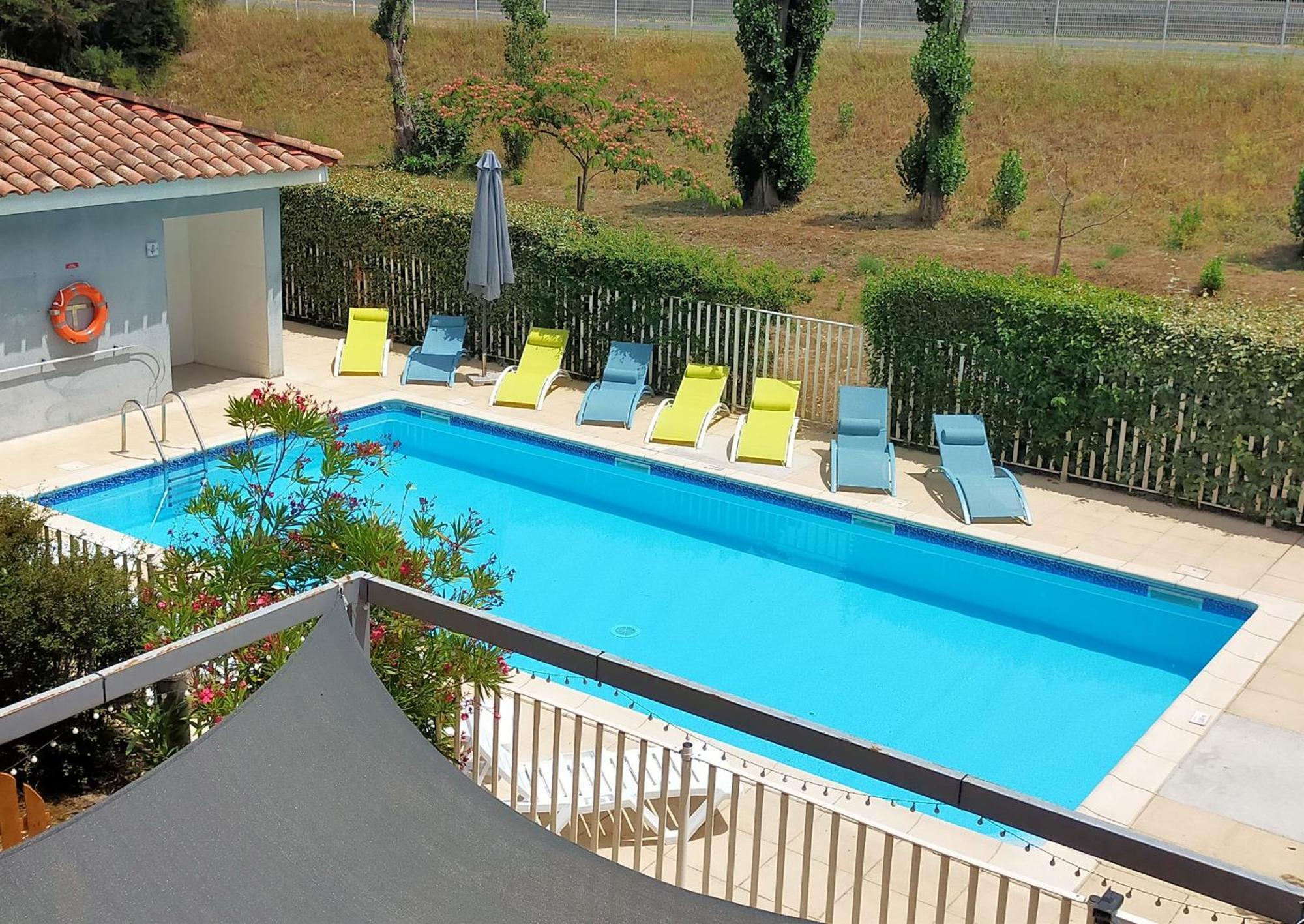 Comfort Aparthotel Carcassonne Exterior foto